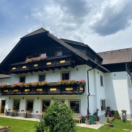 Landhaus Lungau Санкт Михаел им Лунгау Екстериор снимка