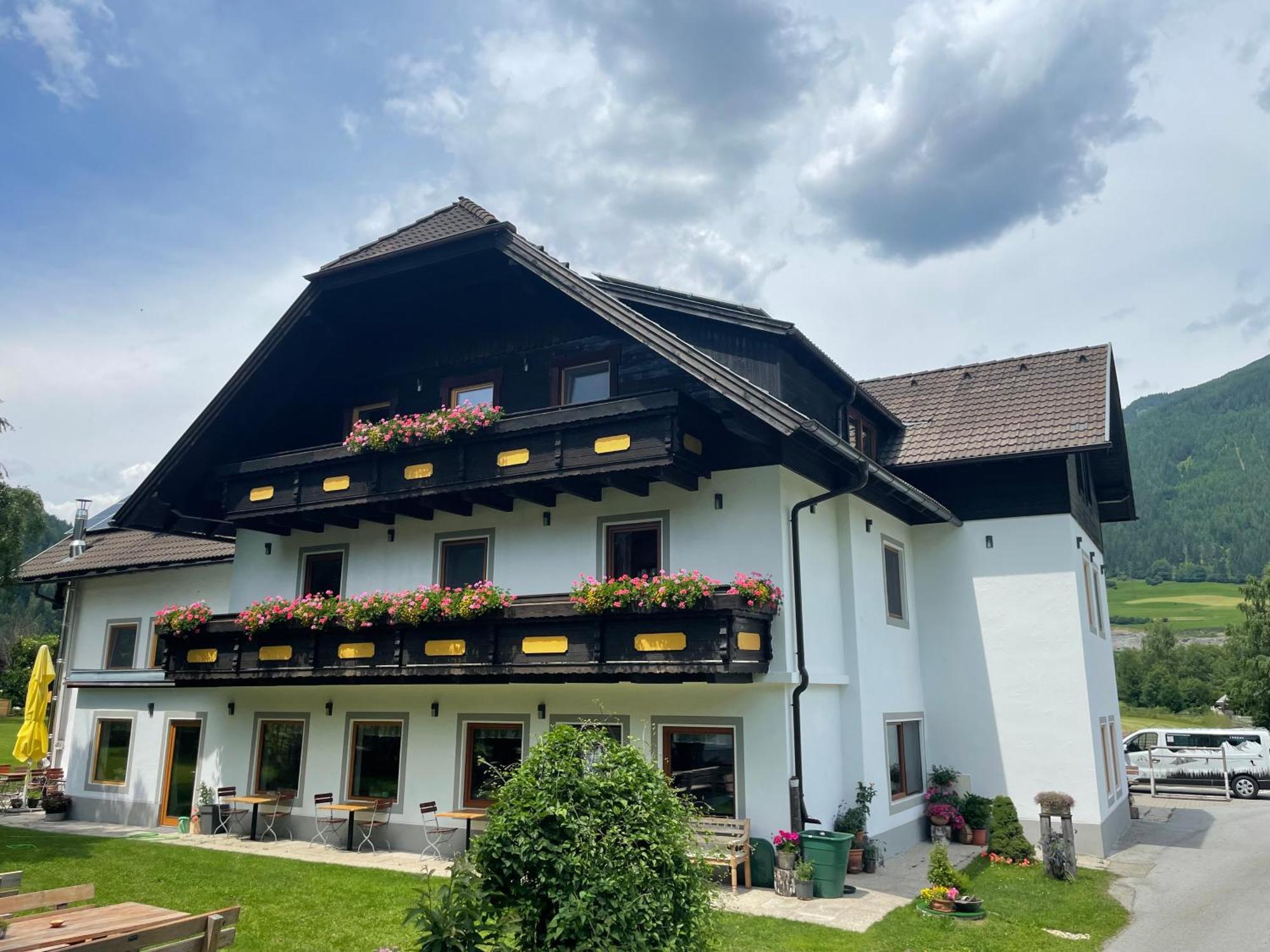 Landhaus Lungau Санкт Михаел им Лунгау Екстериор снимка